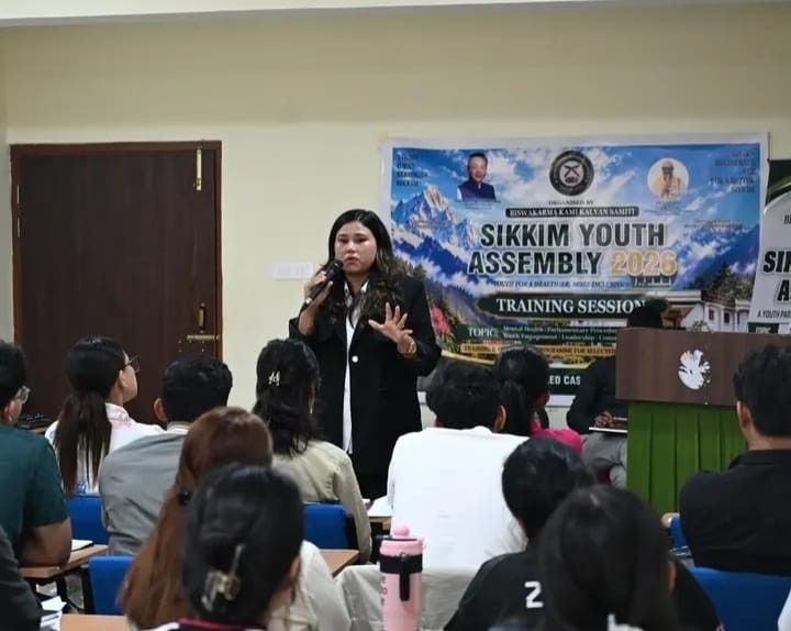 A resource person addressing the training session